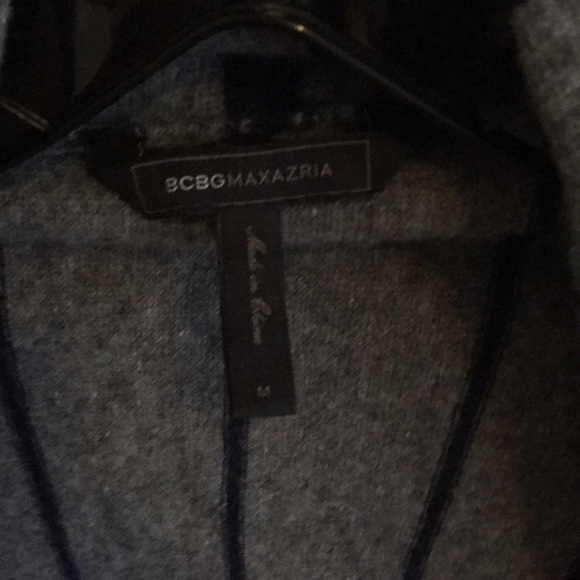 BCBG MAX AZRIA High Low Sweater - Picture 2 of 4